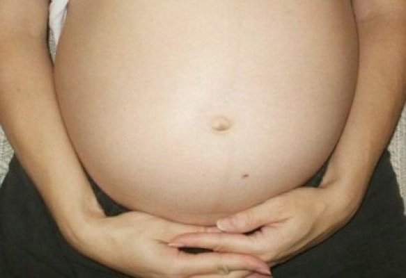 Fetiţa de 11 ani din Săcele va naşte un băieţel